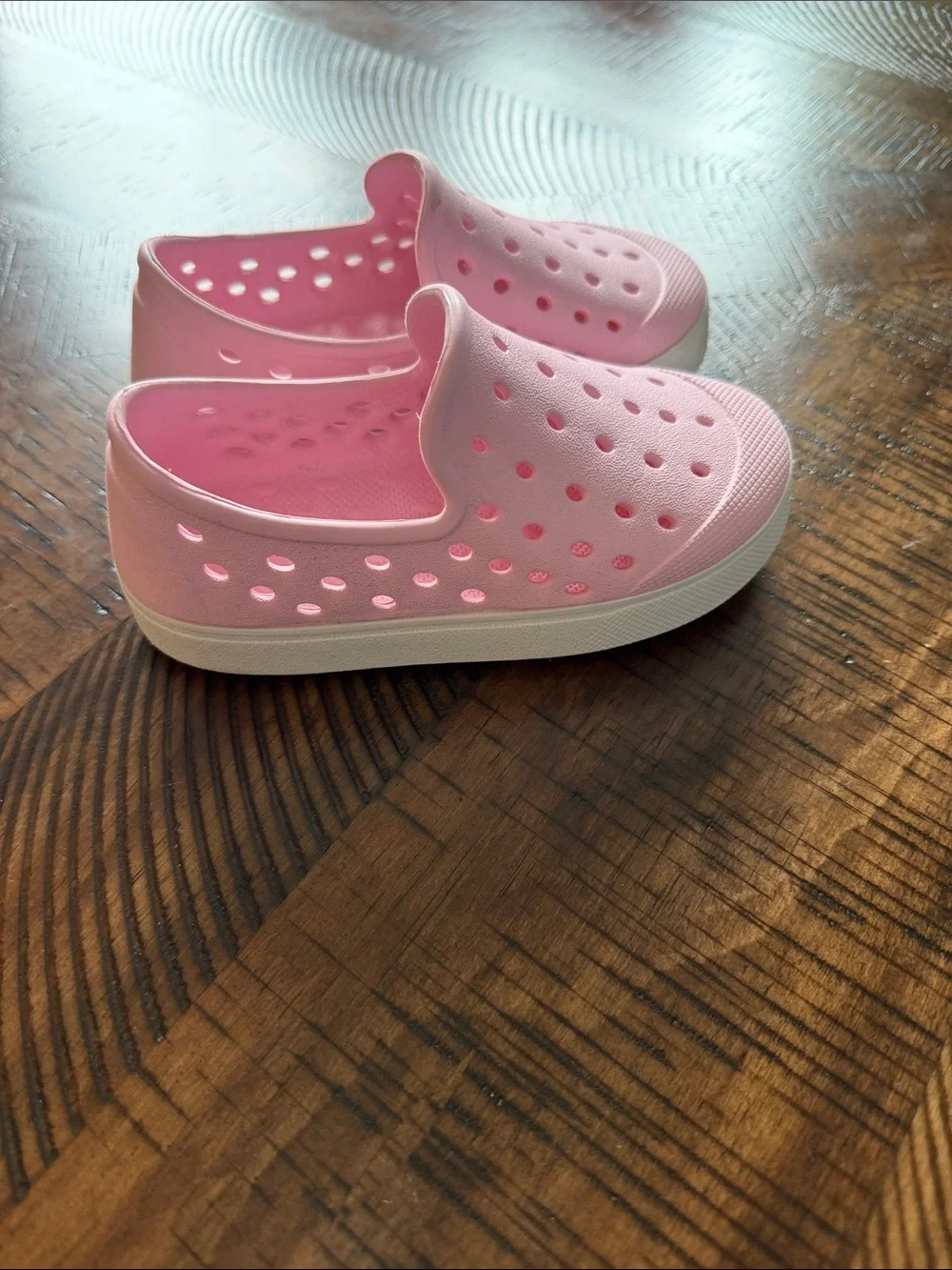 Old Navy Pink Kids Slip-On Shoes
